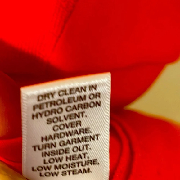 St.John Women's Medium Top wool/silk orange - Picture 7 of 7